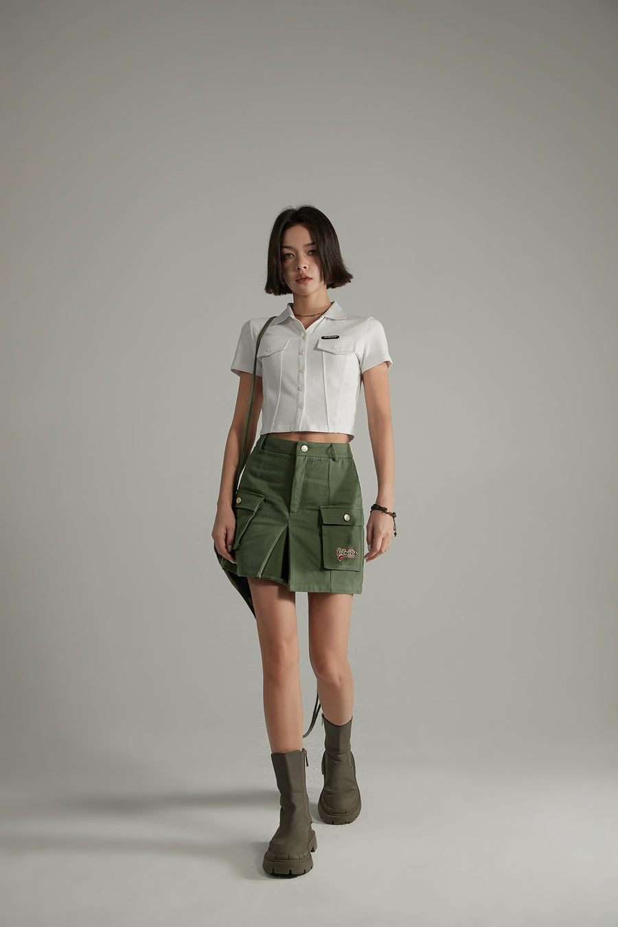 CHUU Cargo Pocket Mini Skirt