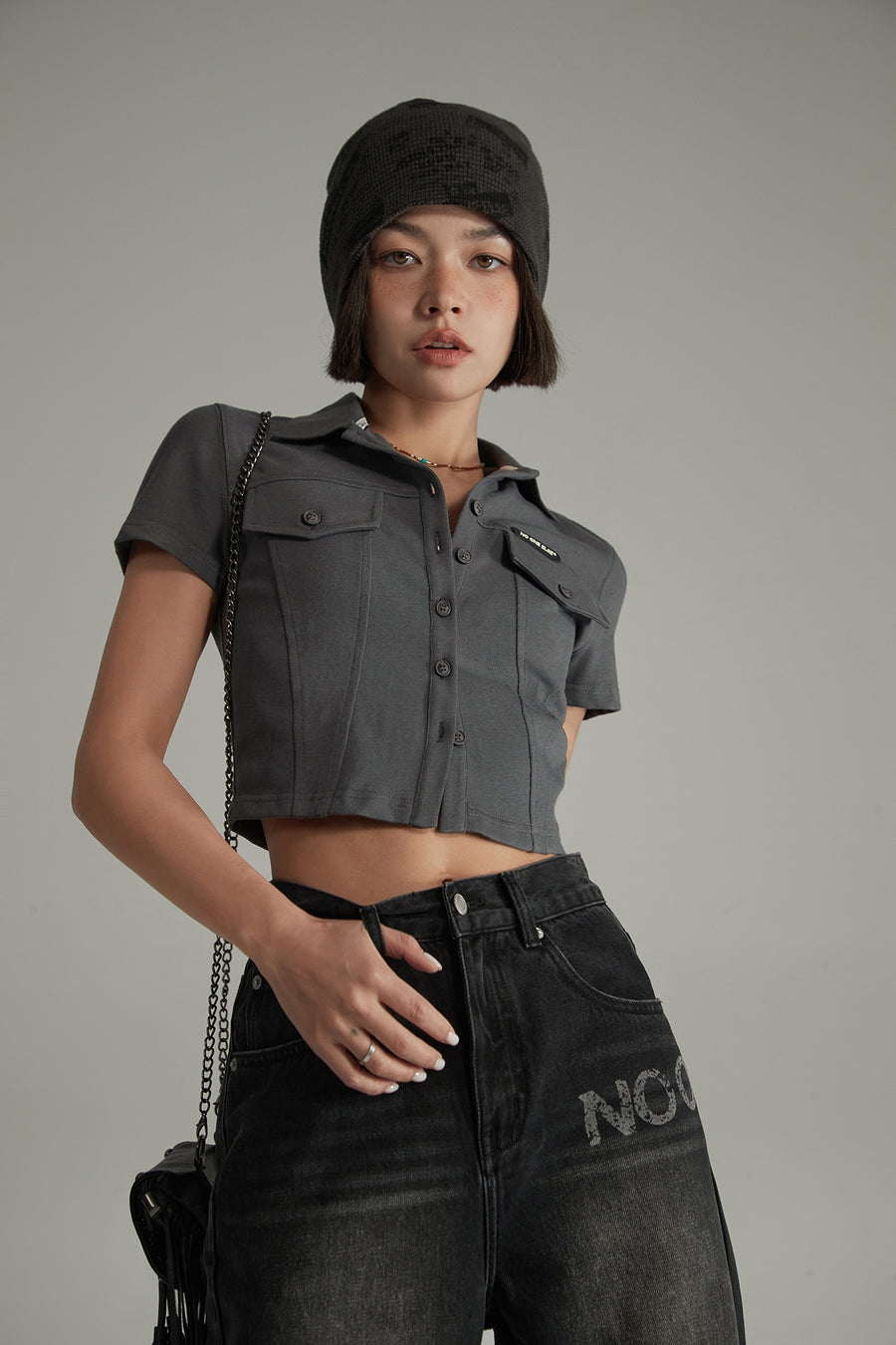 CHUU Colored Pocket Cropped Button Shirt