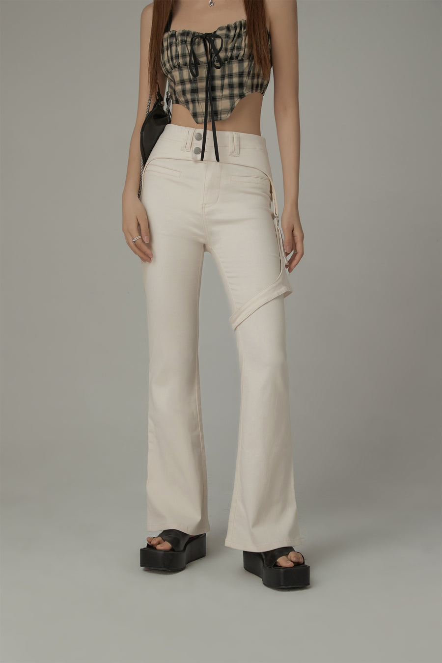 CHUU Double Button High Waisted Flared Semi-Bootcut Pants