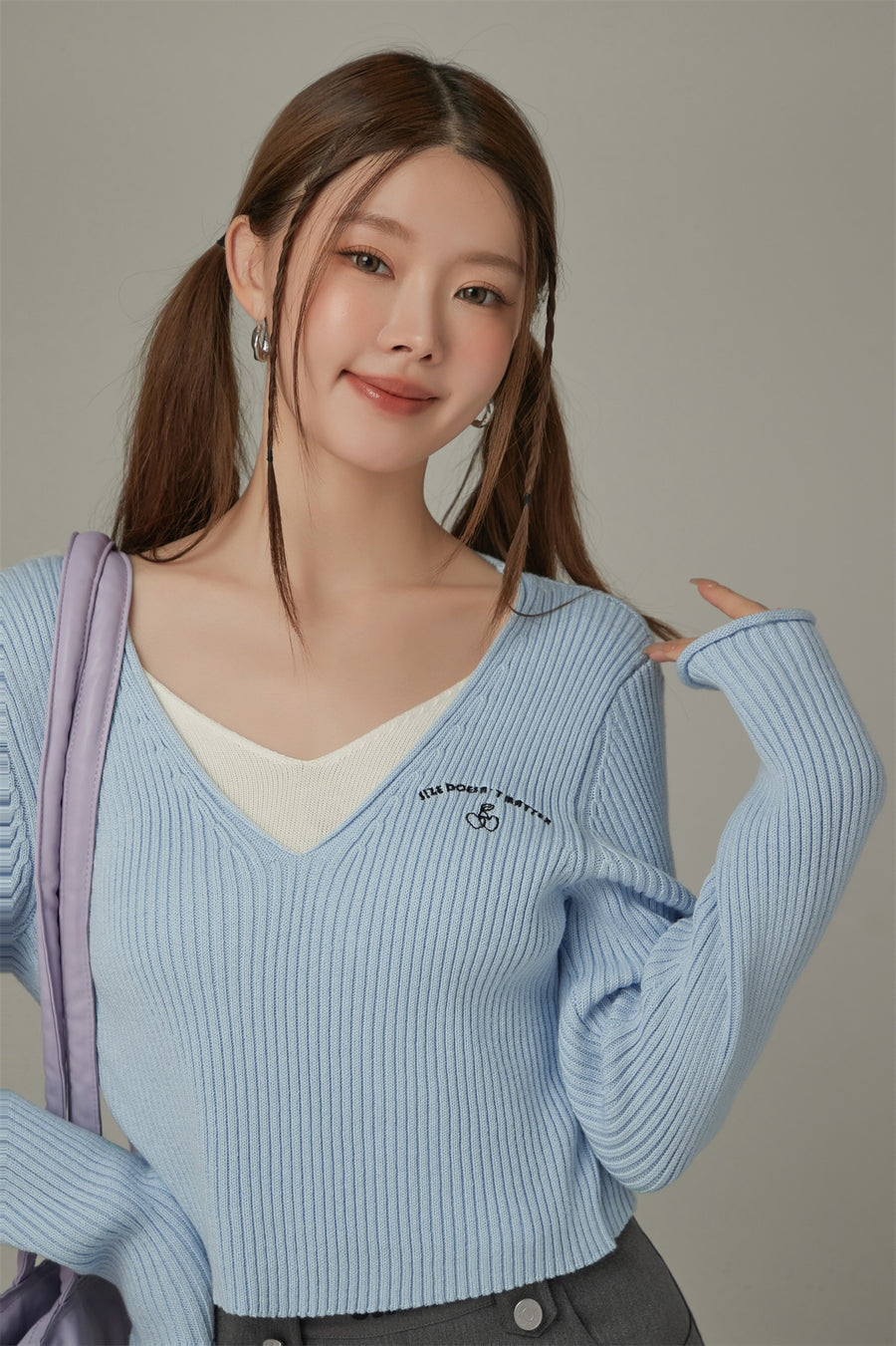 CHUU Color V-Neck Layered Knit Sweater