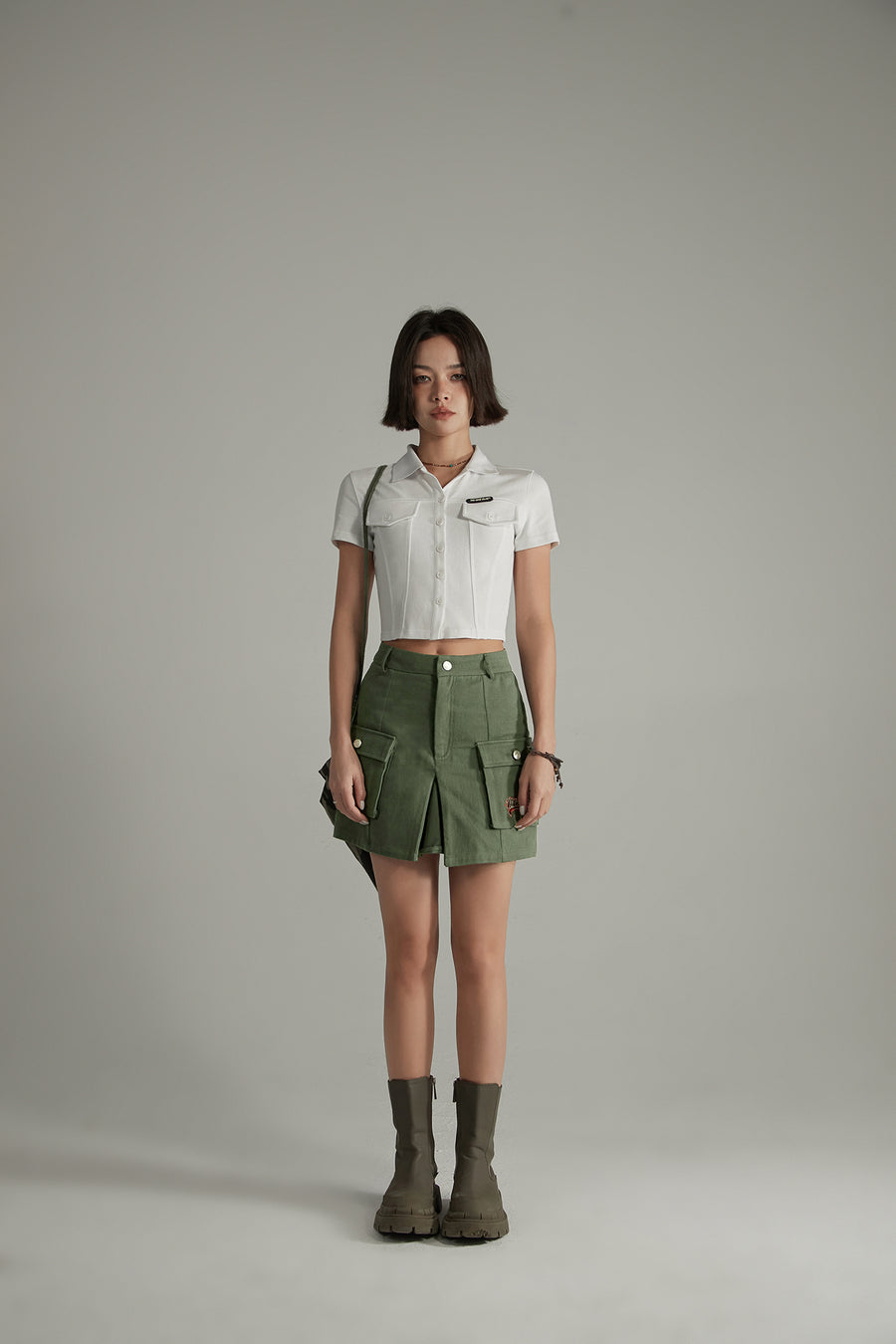 CHUU Cargo Pocket Mini Skirt