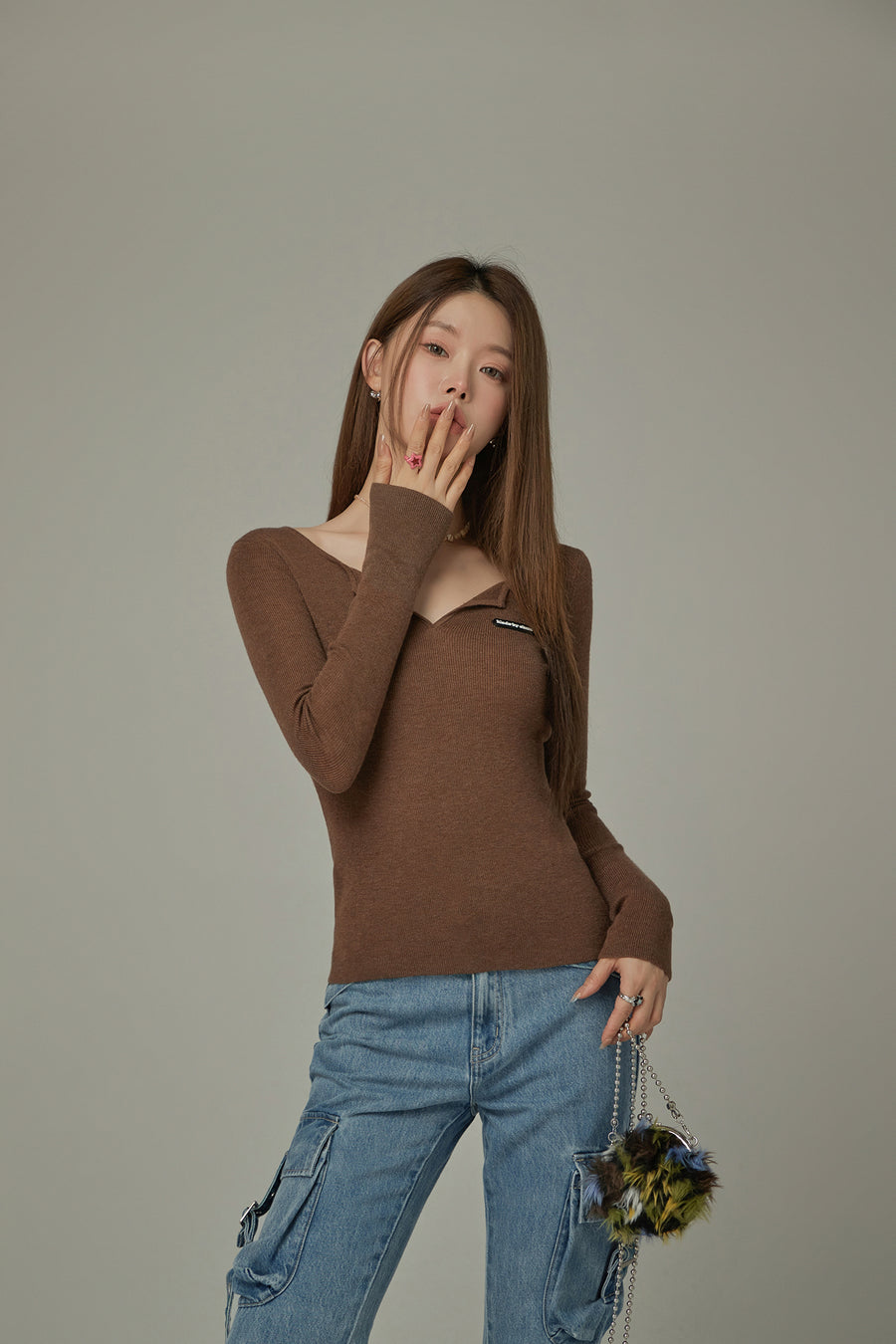 CHUU V- Neck Slit Basic Knit Top