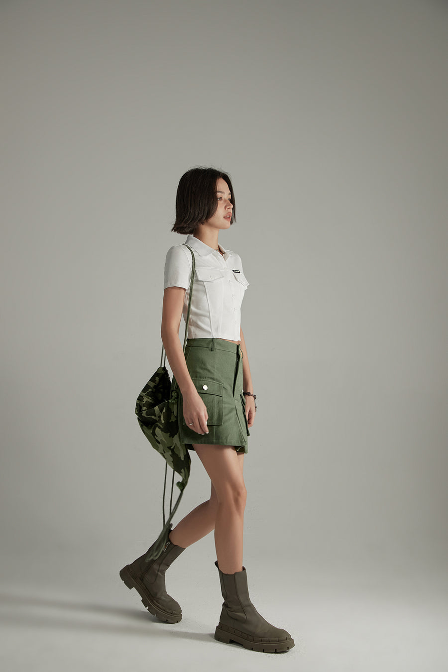 CHUU Cargo Pocket Mini Skirt