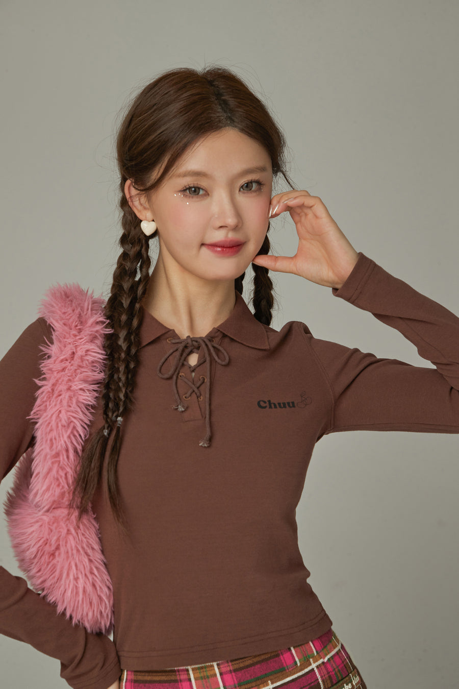 CHUU Colored Eyelet Tie Up T-Shirt