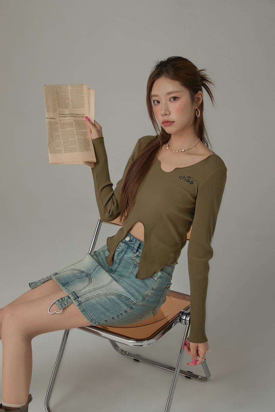 CHUU Color Embroidery Slit Long Sleeve T-Shirt