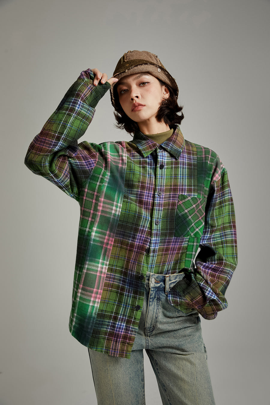 CHUU Printed Check Shirt