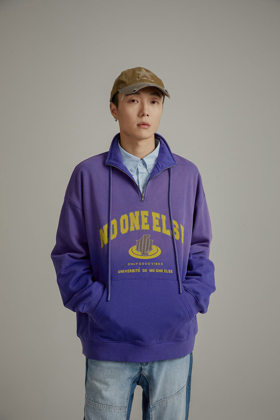 CHUU Logo Half Zip-Up Boxy Hoodie