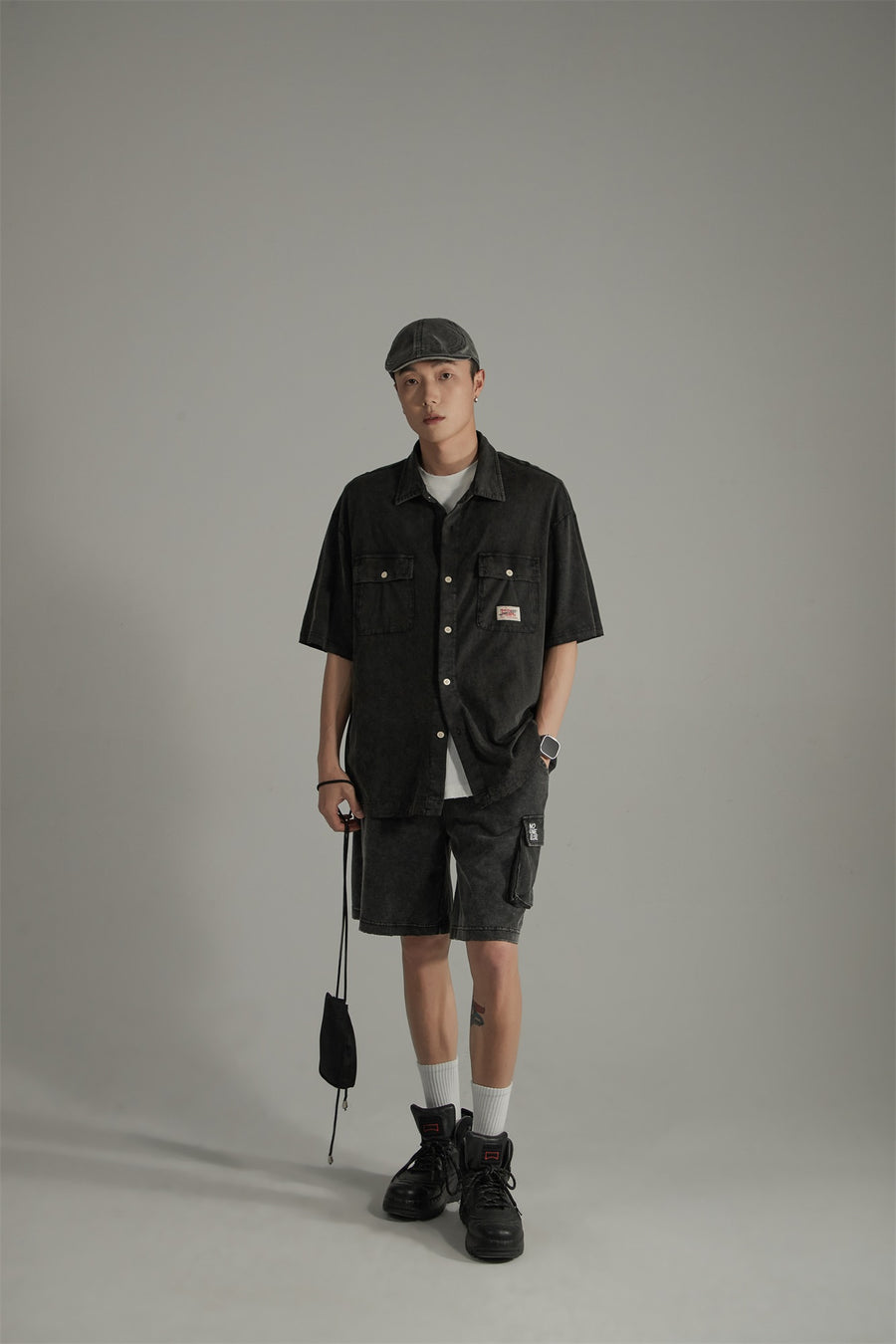 CHUU Front Pockets Design Loose Fit Short Sleeve Shirt