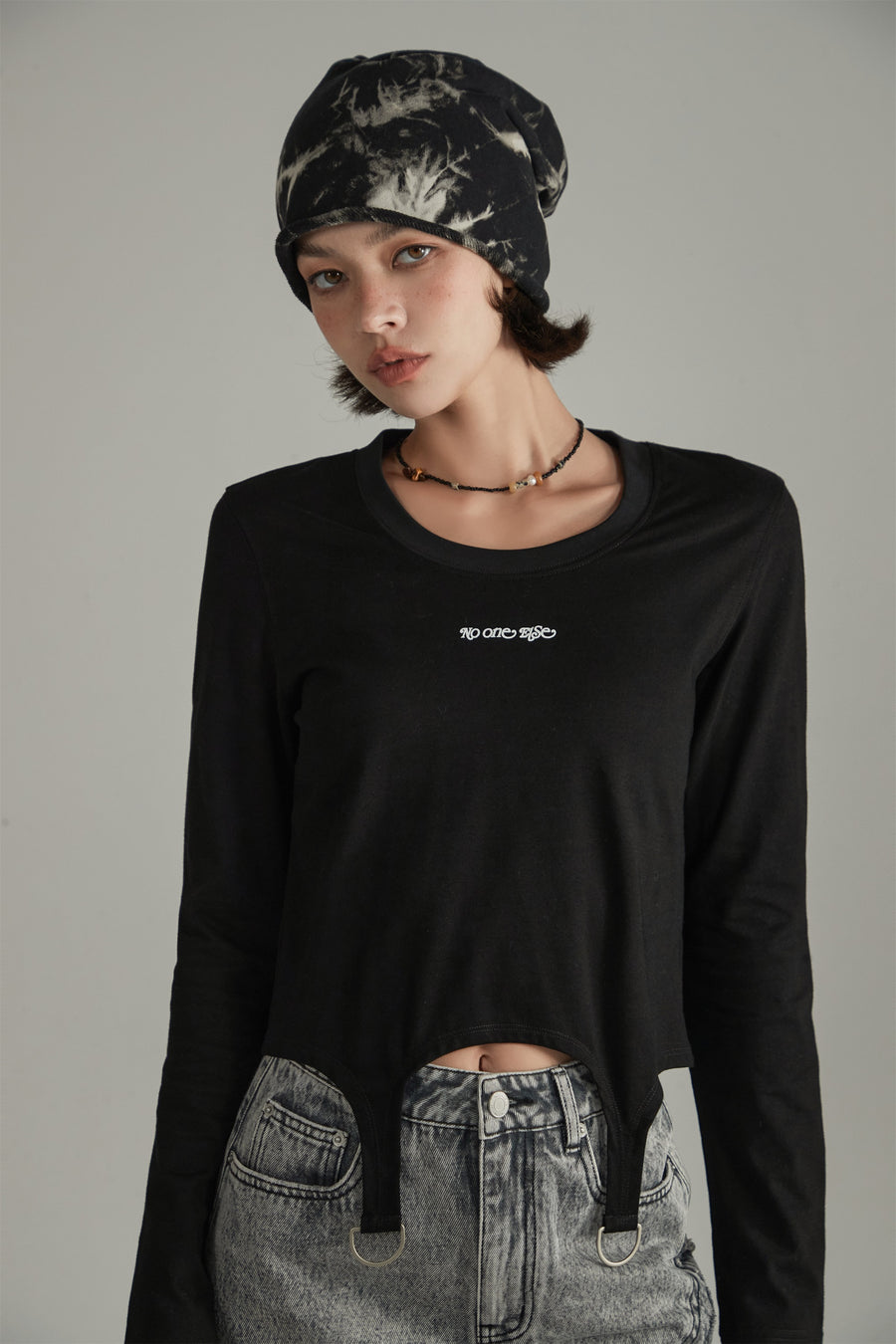 CHUU Simple Unbalanced Long Sleeve T-Shirt