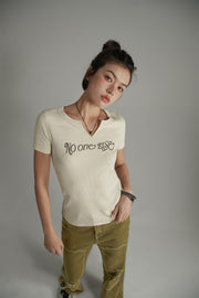 Noe Lettering V- Neck Slim Short Sleeve T-Shirt