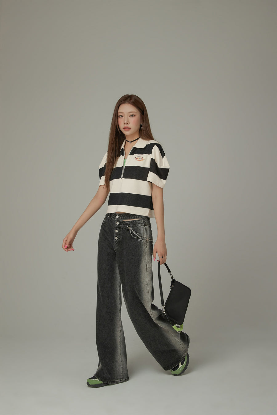 CHUU Half Zip-Up Color Stripe Collar Top