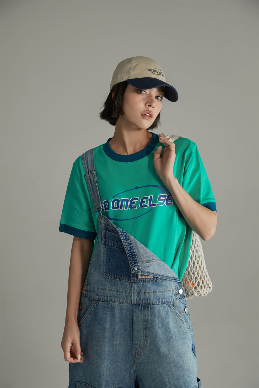 CHUU Noe Center Logo Color Loose Fit T-Shirt