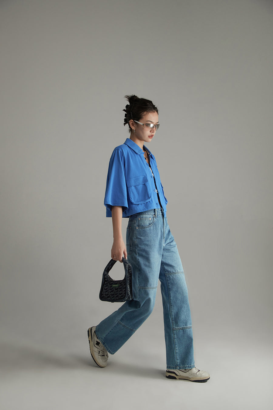 CHUU Low Pocket Cropped Shirt