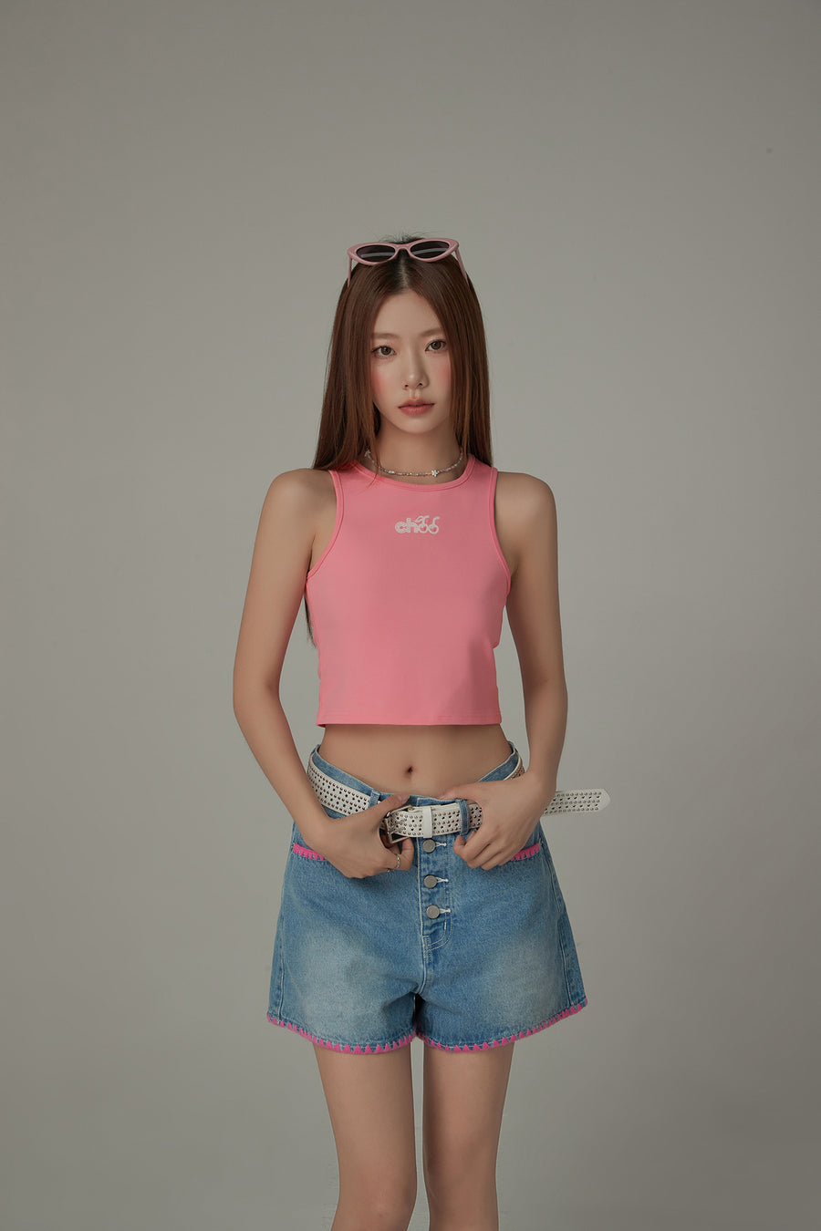 CHUU Chuu Cherry Back-Open Sleeveless Crop T-Shirt