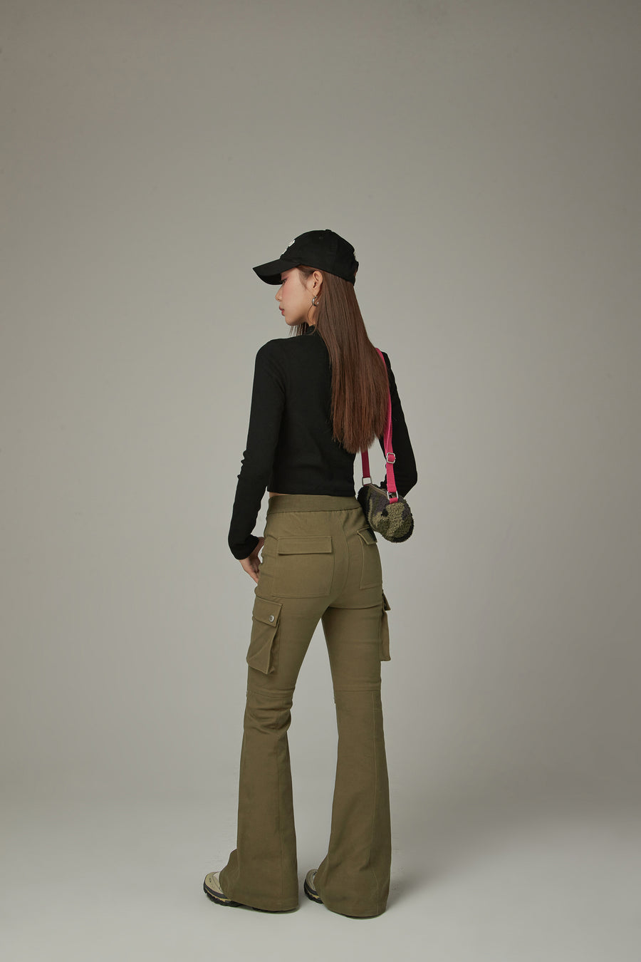 CHUU Pocket Bootcut Daily Pants