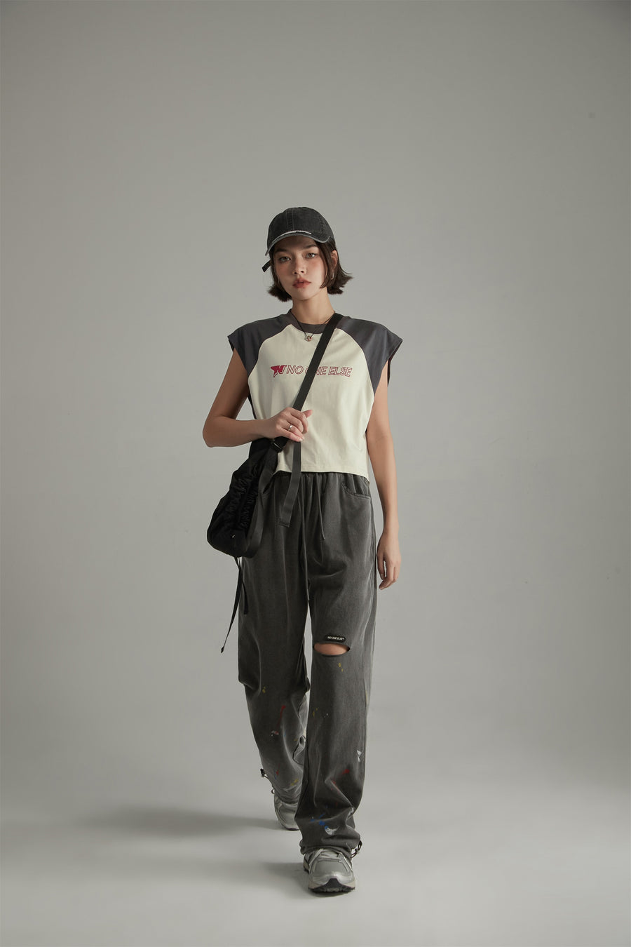 CHUU Street Style Paint Spots Slit String Pants