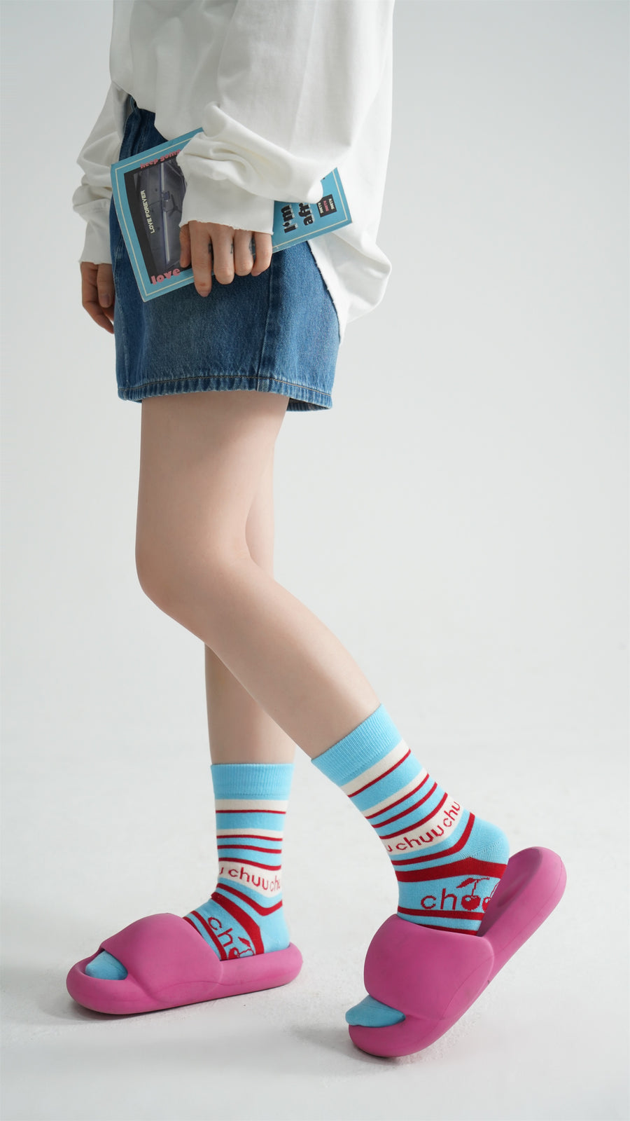 CHUU Striped Logo Color High Socks