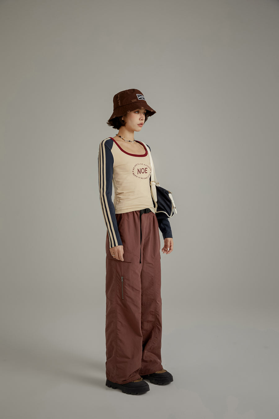 CHUU Cargo Drawstring Waist Casual Pants