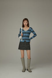 Color Matching Stripe V-Neck Slim Top