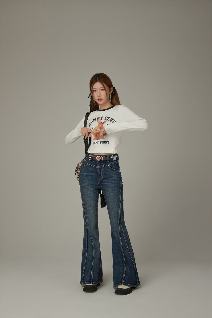 CHUU Stitch Lined Denim Wide Jeans