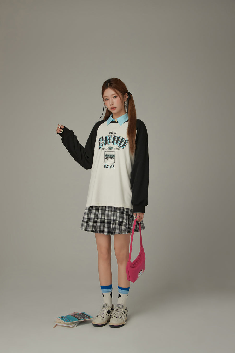 CHUU Size Doesnt Matter Back Slit Color Scheme Sweatshirt