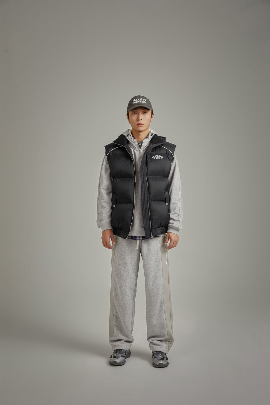 CHUU Hooded Padded Vest