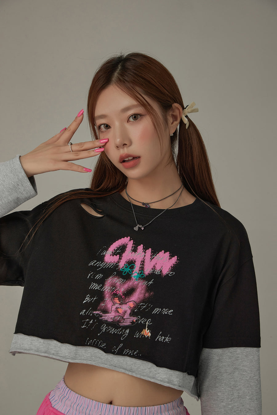 CHUU Color Matching Cropped Logo Long-Sleeve T-Shirt