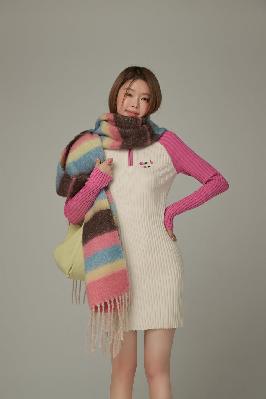CHUU Color Matching Half Zip-Up Dress