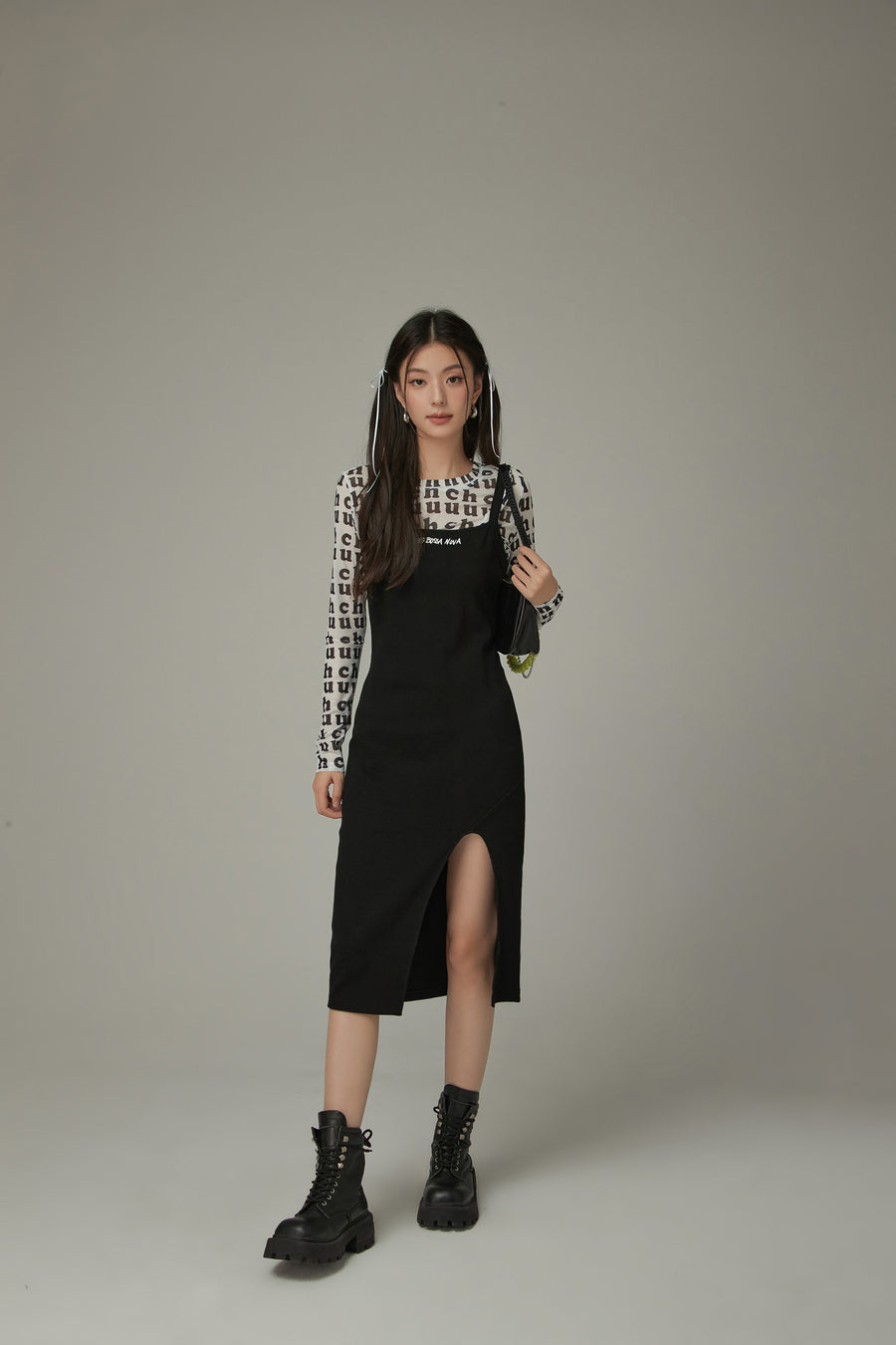 CHUU Slit Sleeveless Long Dress