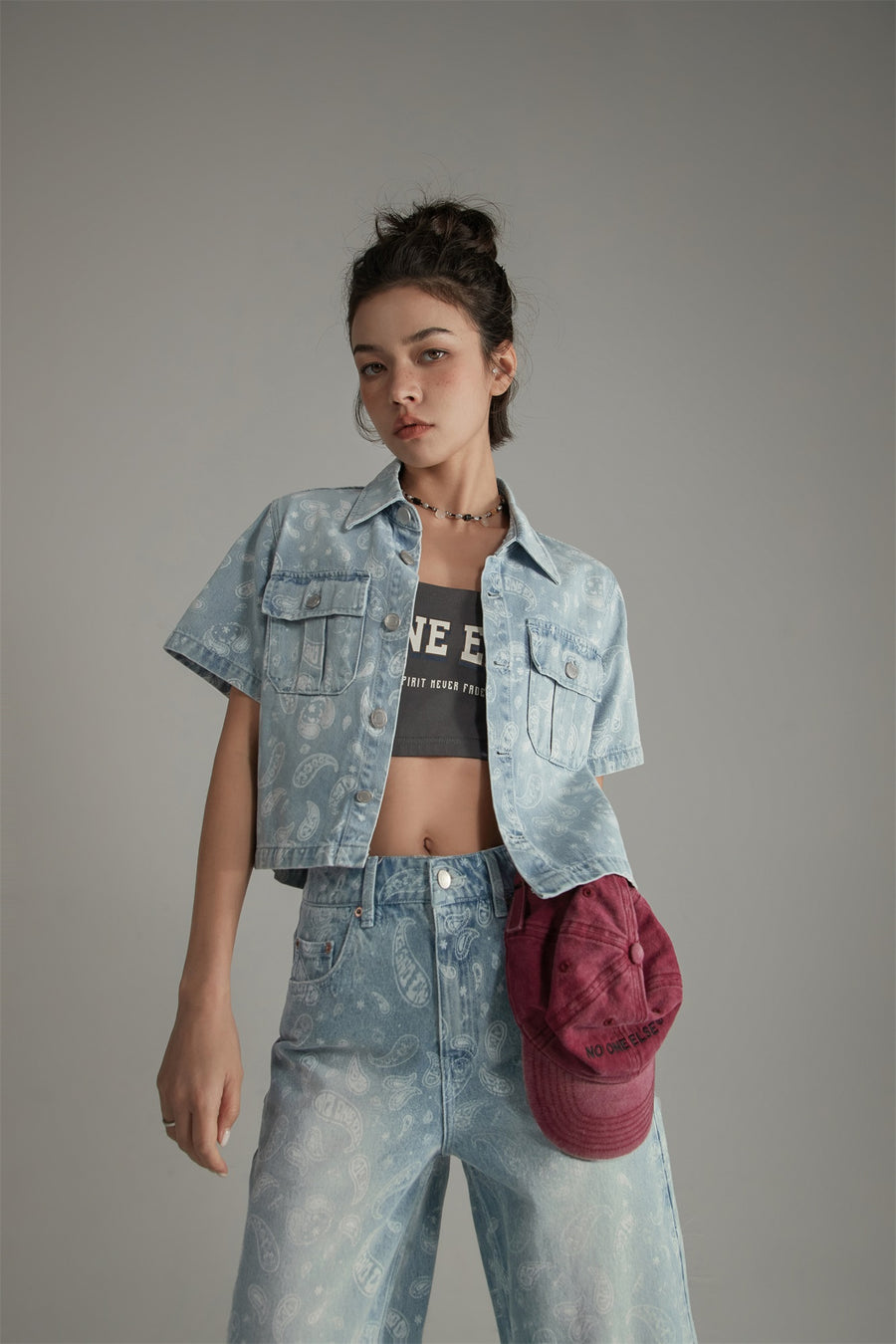 CHUU Logo Paisley Pocket Denim Semi Cropped Shirt Jacket