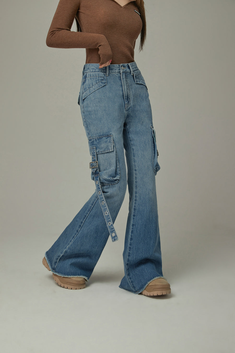 CHUU Pocket Bootcut Denim Jeans