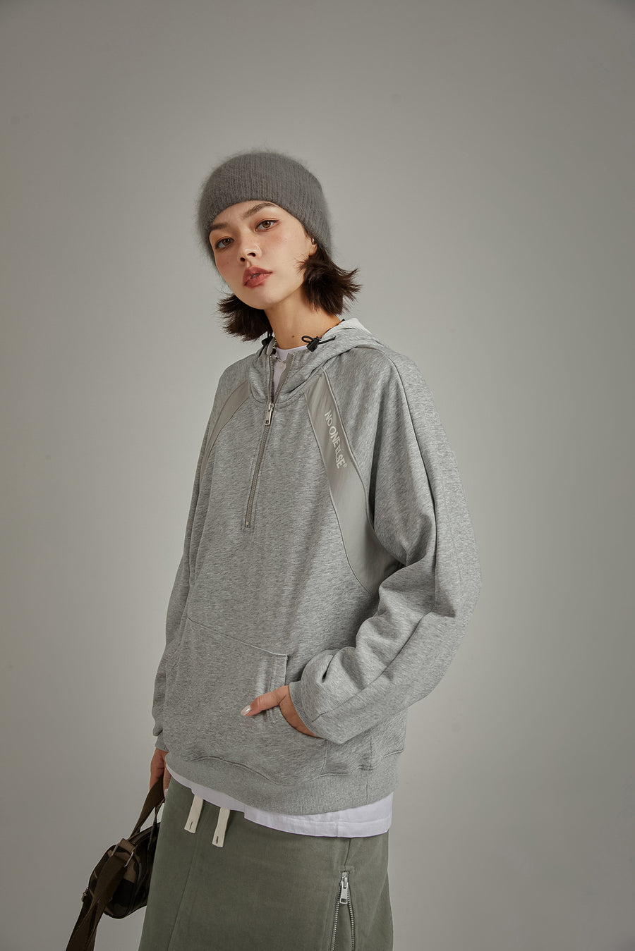 CHUU Half Zip-Up Boxy Hoodie