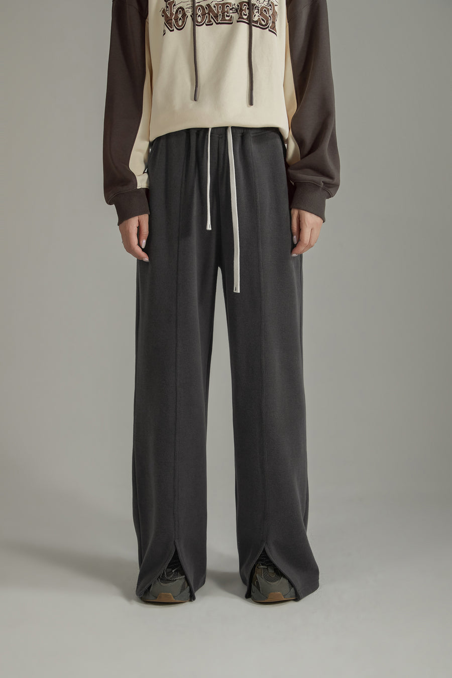 CHUU Slit Sweatpants Wide Pants