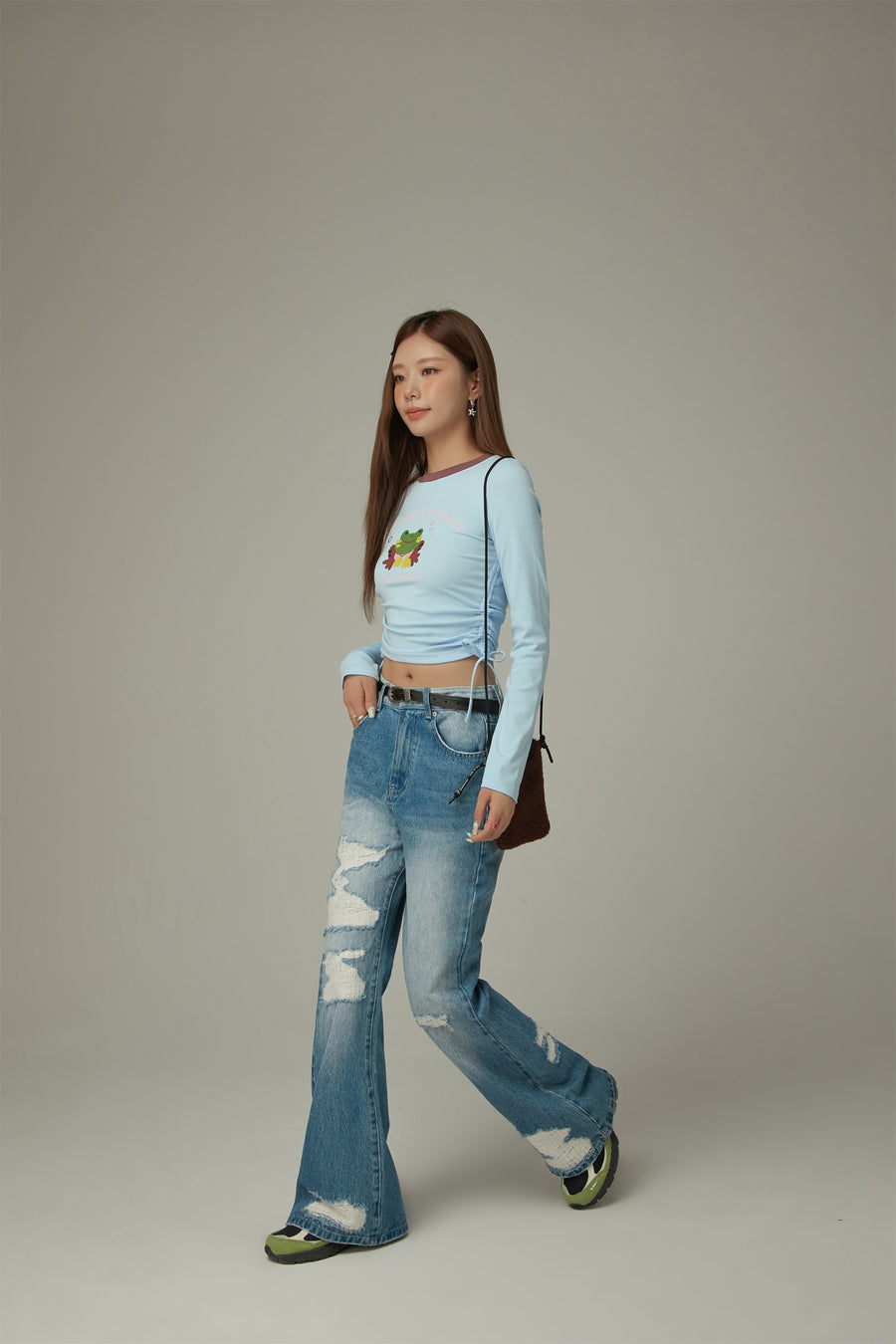 CHUU Distressed Ripped Bootcut Denim Jeans