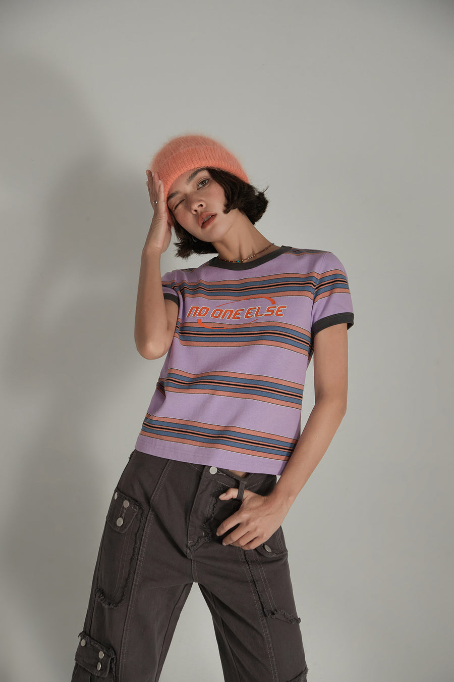 CHUU Noe Center Color Striped Short Sleeve T-Shirt