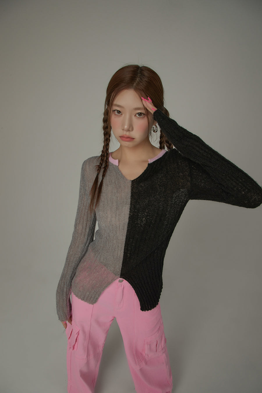 CHUU Bicolor Block Long Sleeves Knit Sweater