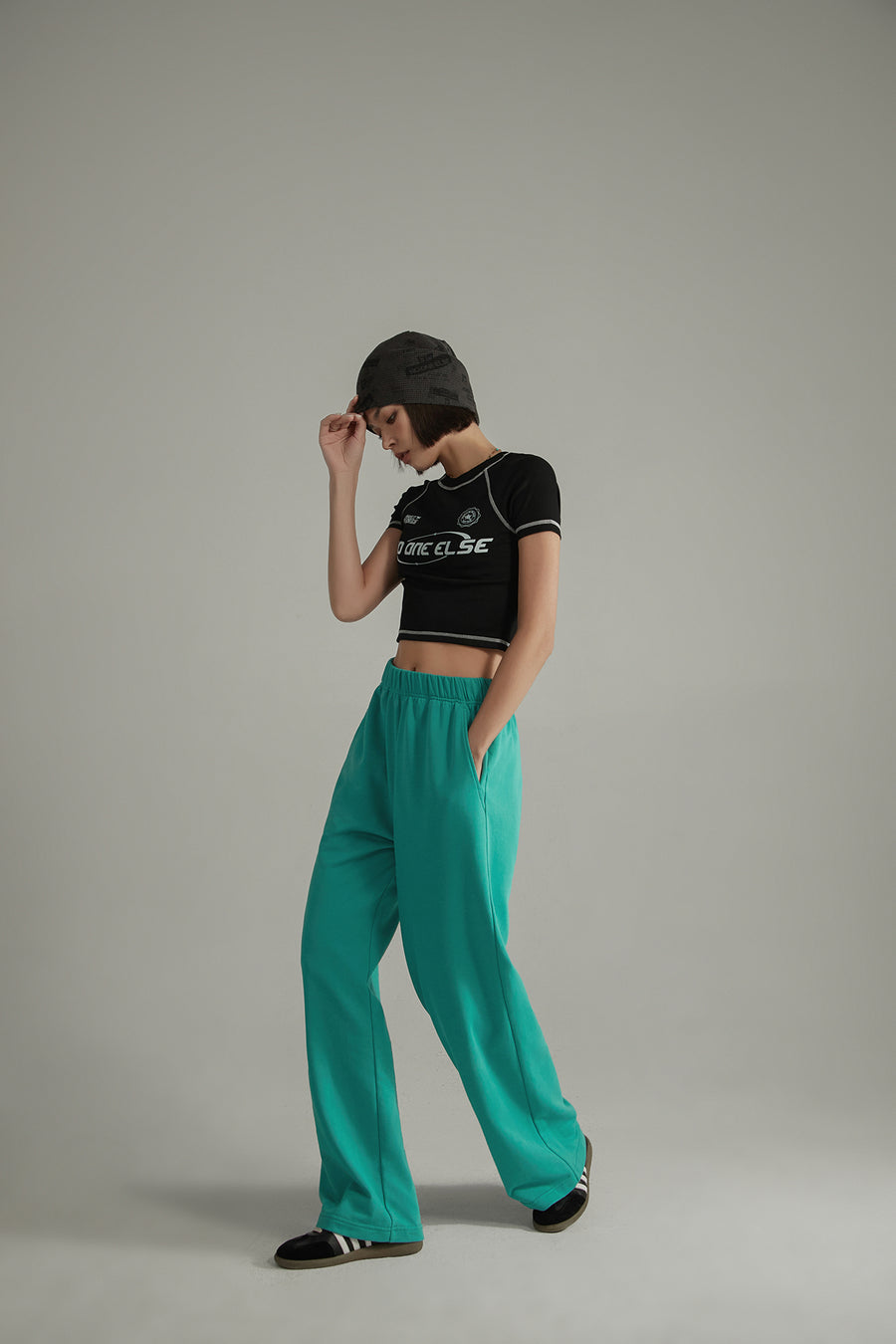 CHUU Side Leg Logo Jogger Pants