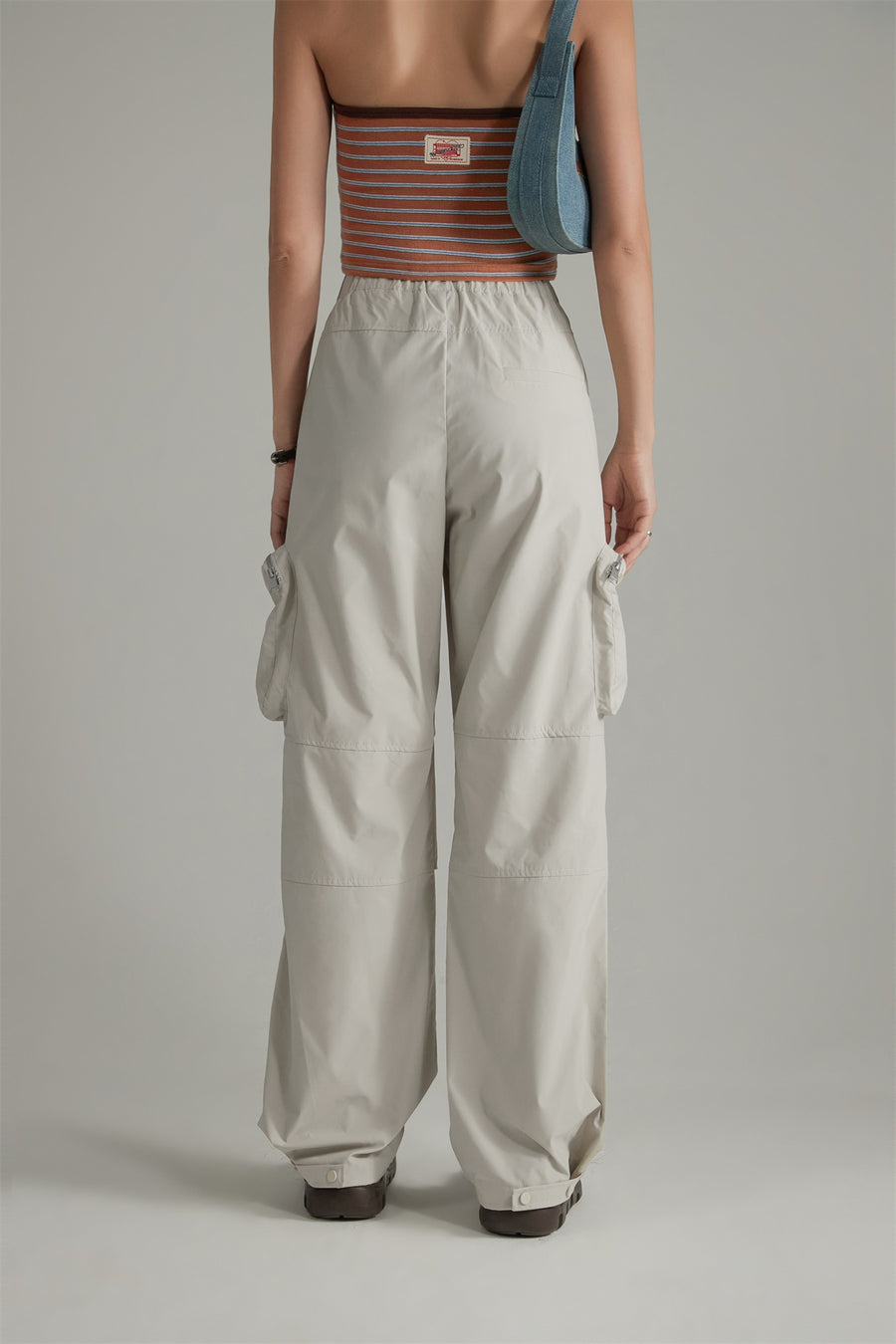 CHUU Casual Drawstring Wide Cargo Pants