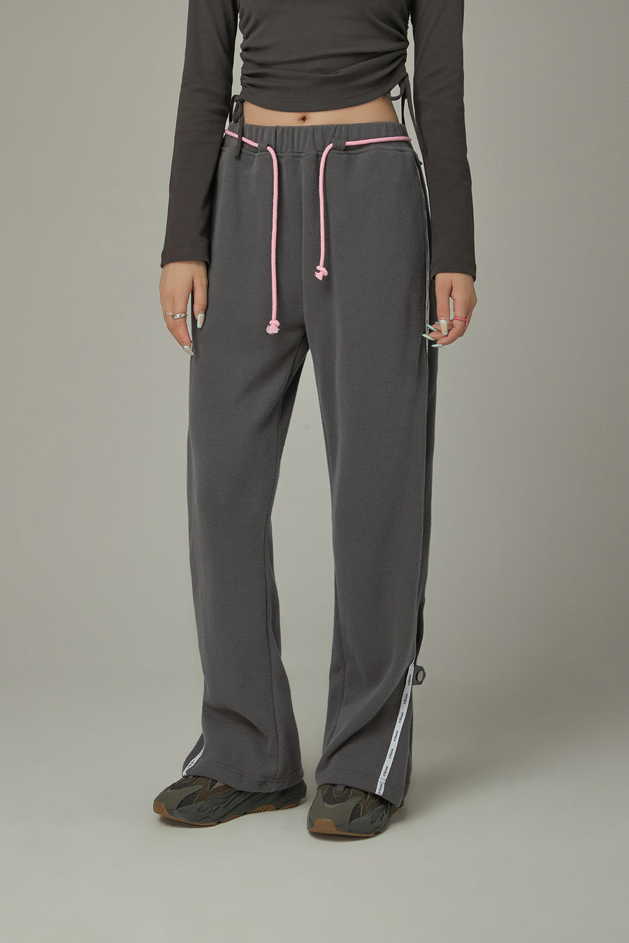 CHUU String Wide Sporty Pants