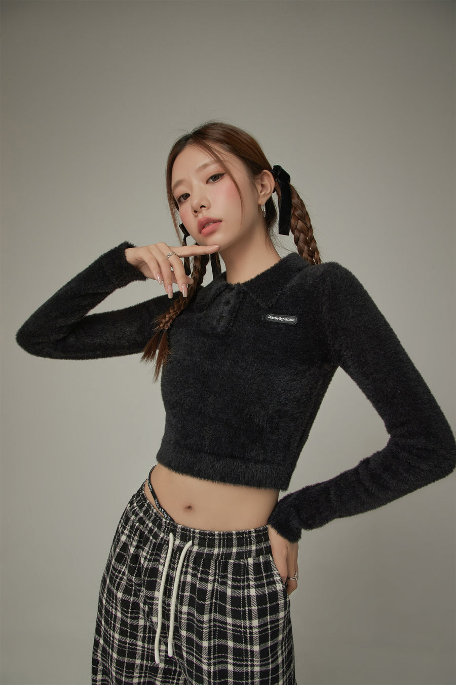 CHUU Polo Neck Crop Knit Top