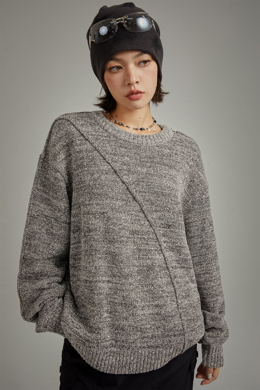 CHUU Diagonal Boxy Knit Sweater