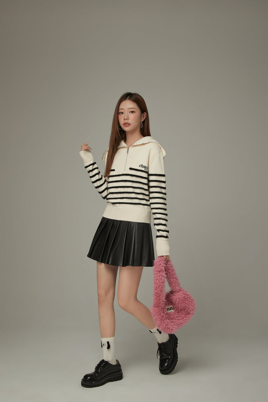 CHUU Big Collar Striped Knit Sweater