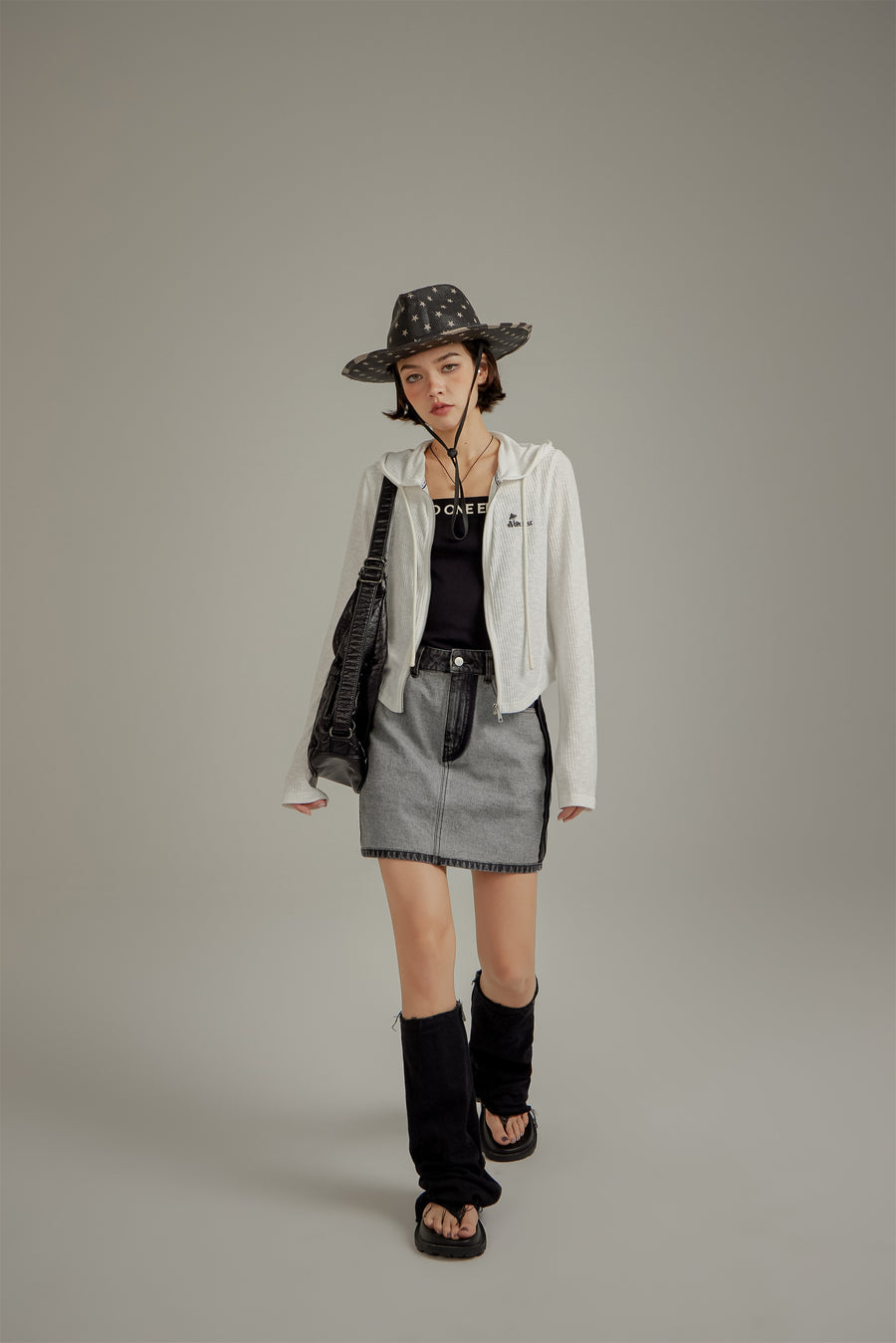 CHUU Mushroom Hooded Slimfit Zip-Up Cardigan