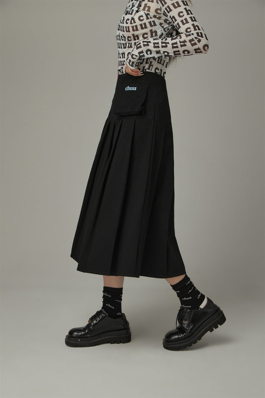 CHUU Heart Pleated Long Skirt