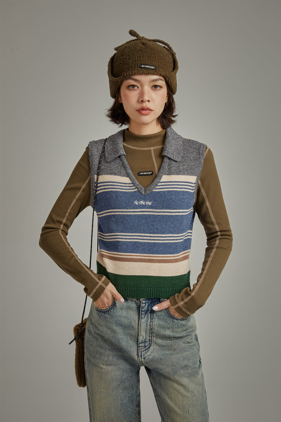 CHUU Open Color Striped Knit Vest