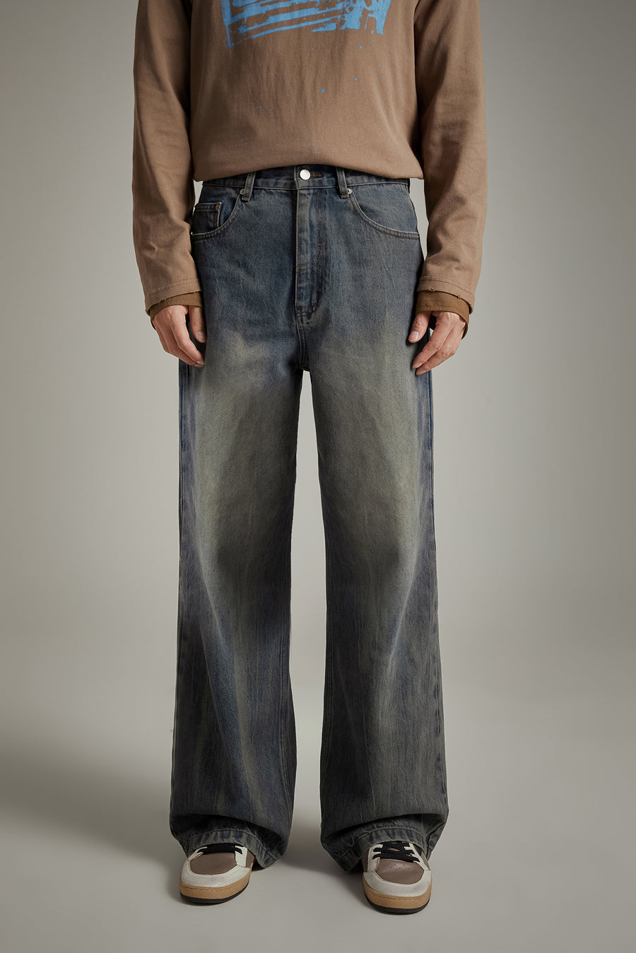 CHUU Simple Washed Wide Denim Jeans