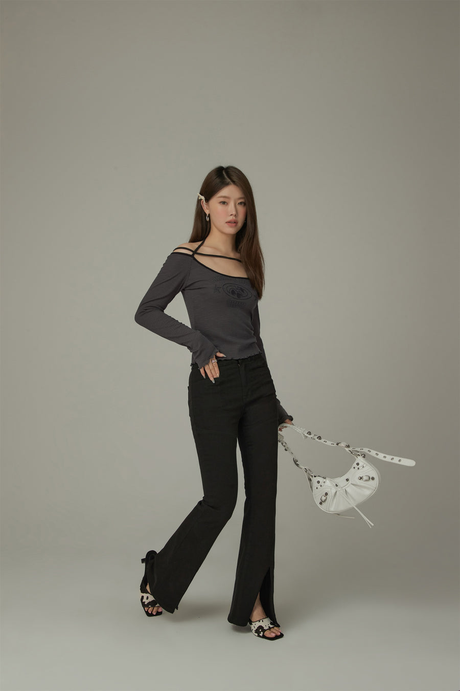 CHUU Front Ankle Slit Bootcut Pants