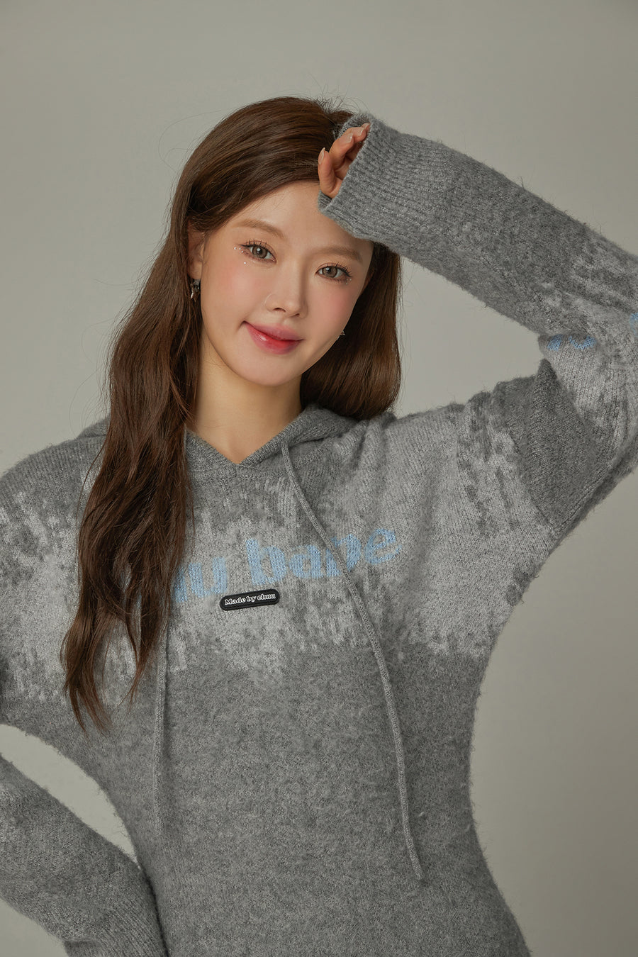 CHUU Color Logo Hooded Knit Mini Dress