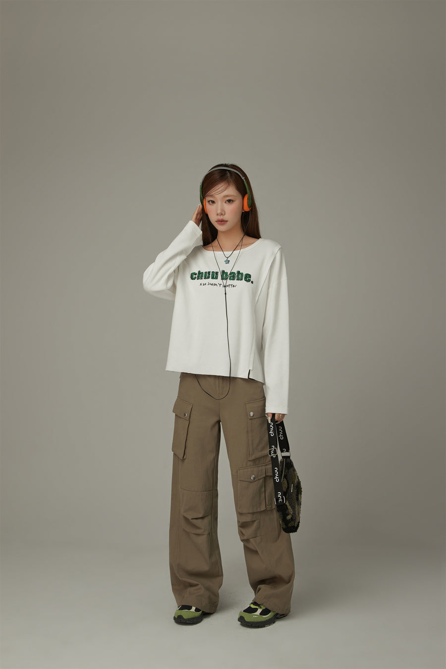 CHUU Embroidered Logo Boxy T-Shirt