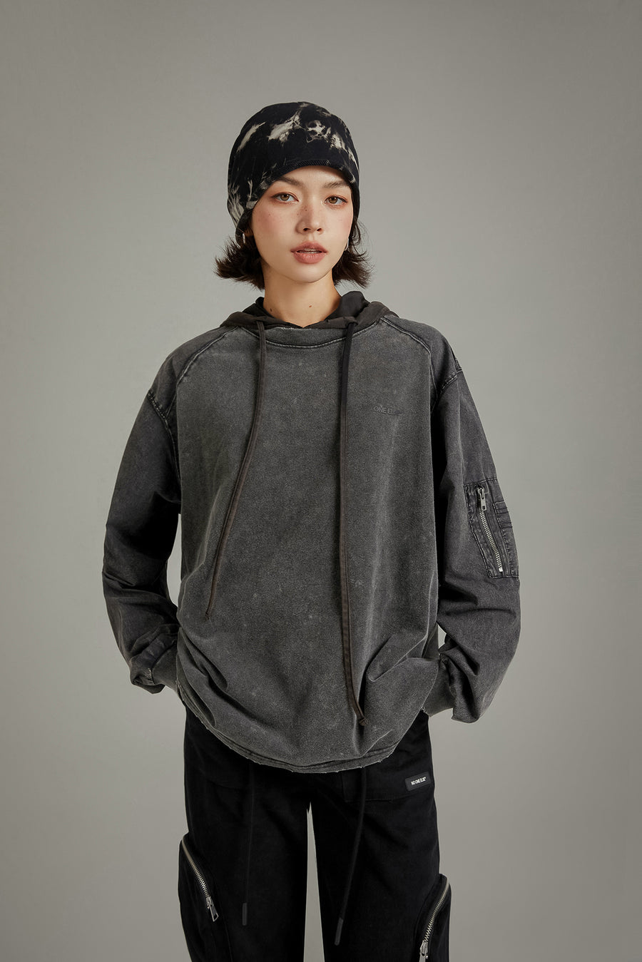 CHUU Washed Boxy Long Sleeve T-Shirt